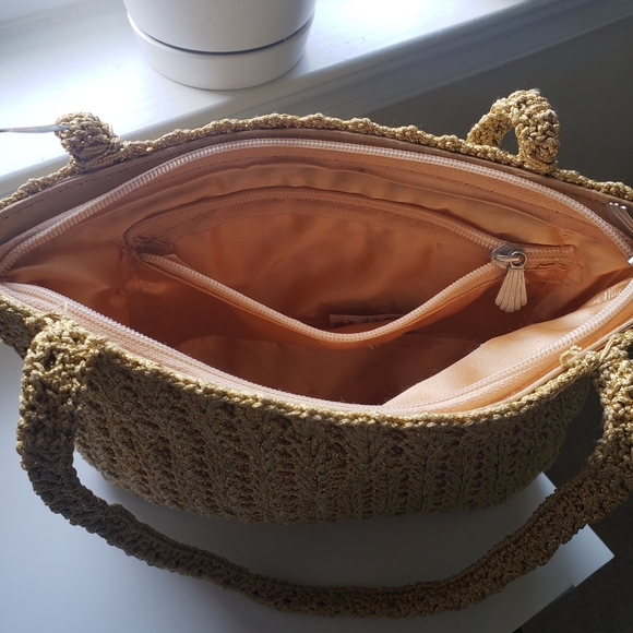Vintage 1950s Gold Metallic Crochet Bag - Picture 4 of 6